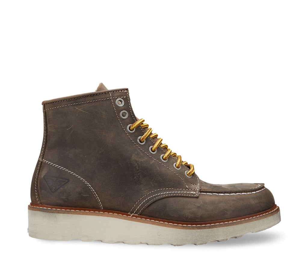 Brown Men's Laced Boot with Notched Rubber Sole 
